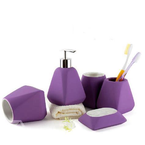Complete Your Bathroom With Sweet Purple Bath Accessories