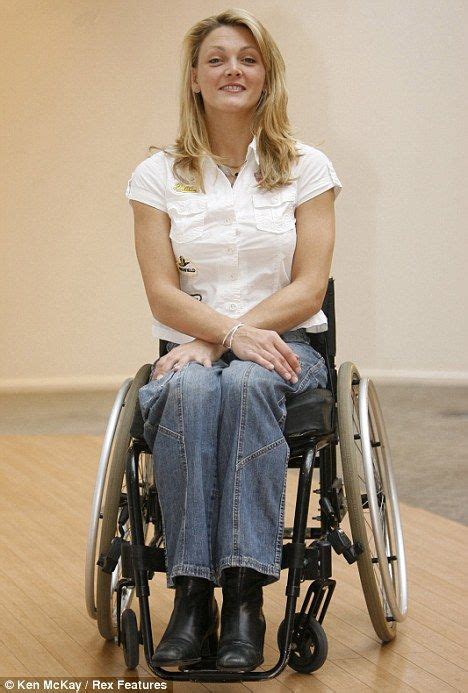 Pin By Mac Man On Paraplegic Women In Gorgeous Women Spinal