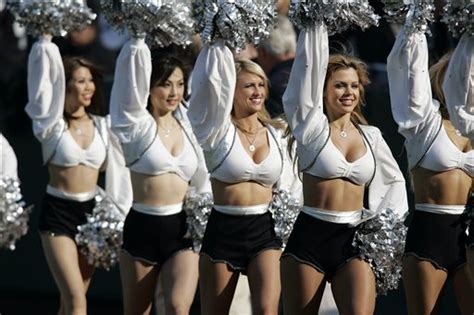 Buffalo Bills Cheerleaders Sue Team Over Pay Jiggle Test