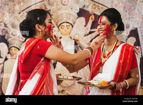 Bengali Women Celebrating Durga Puja Stock Photo Alamy