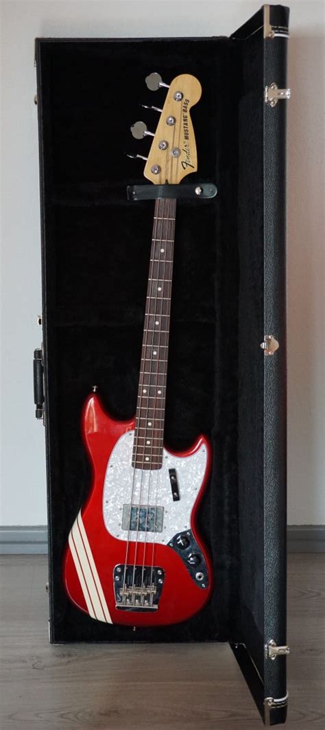 Photo Fender Pawn Shop Mustang Bass Fender Pawn Shop Mustang Bass
