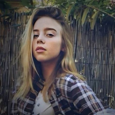 Billie eilish is a blonde! @vblohsh shared a photo on Instagram: "she is so beautiful ...