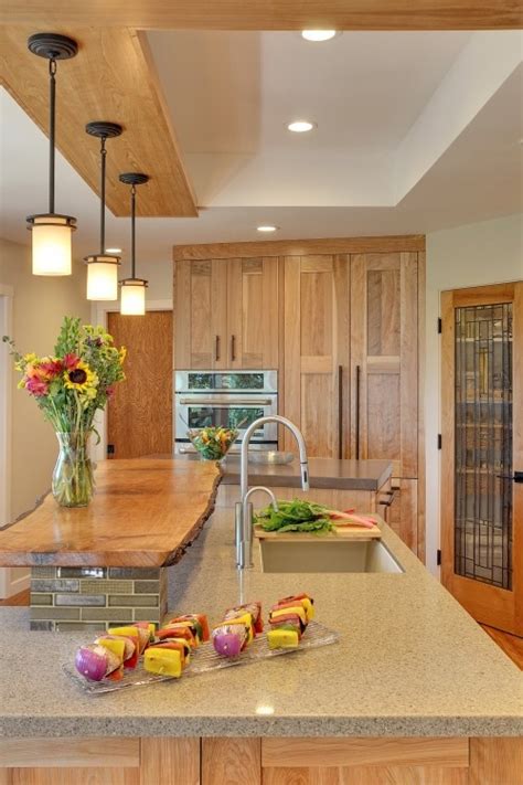 20 Elegant Wooden Kitchen Design Ideas