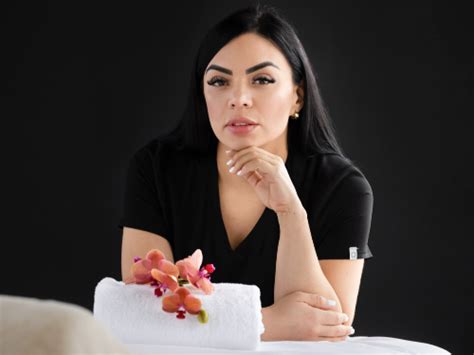 Xioshia Rodríguez Massage Therapist In Houston Tx