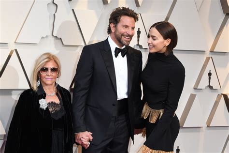 Bradley Cooper At The 2019 Oscars Popsugar Celebrity Photo 19