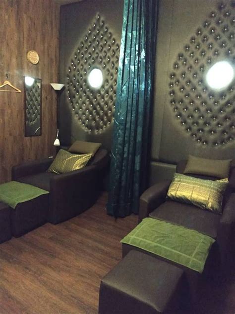 Get your dose of vitamin d on our sun bed or just dive into the pillows in our lounge corner. 12 Cheap Non-Sleazy Spas In KL For Full Body Massages From ...