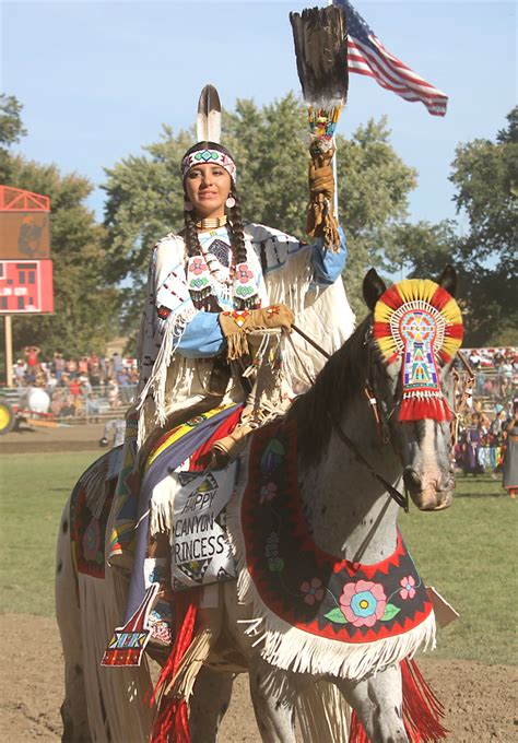 2015 Happy Canyon Princess Mary Harris Pendleton Oregon 5th Generation Nim Native