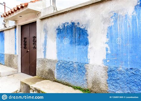Bleu klein peinture murale le site déco. Peinture Bleu Majorelle Exterieur
