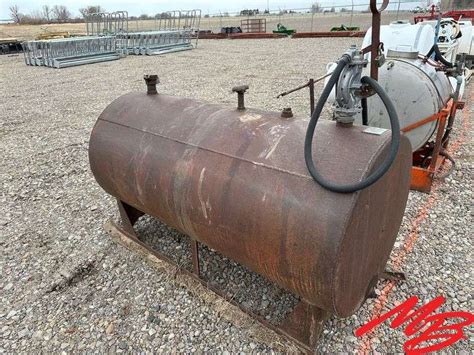 280 Gallon Fuel Tank Whand Pump Musser Bros Inc