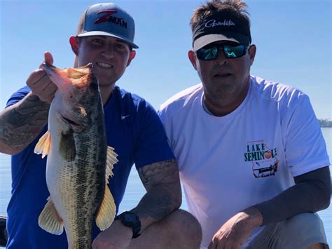 The leaves are starting to turn and the fish are feeding for the winter months. Lake Seminole Fishing Report October 27 2019 - Lake ...
