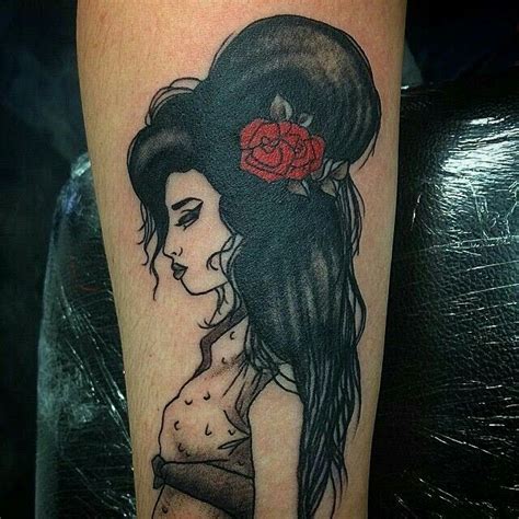Pin De Saša Sertić En Tattoos En 2020 Tatuajes De Amy Winehouse Tatuajes Chulos Tatuajes