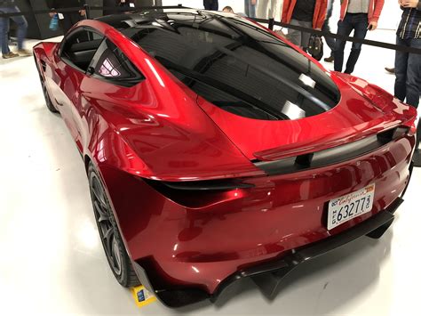 In fact, the new tesla roadster can apparently run 620 miles on a charge: red-tesla-roadster-palo-alto-hq-9 - TESLARATI