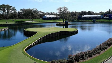 Tpc Sawgrass Island Like 17th Hole Has Lost Over 900 Balls Since