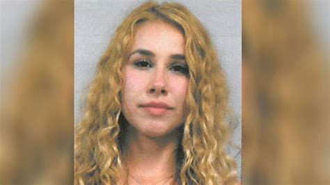 Former ‘american Idol Contestant Haley Reinhart Arrested For Punching