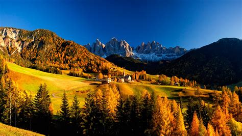 Val Di Funes Dolomites Italy 6985095