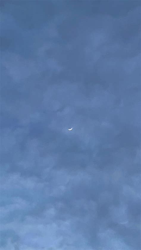 Moon Wallpaper Sky Clouds Blue Stars Iphone Lockscreen Aesthetic Rainy