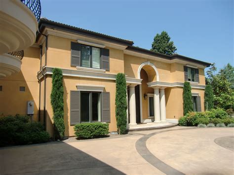 Exterior stucco, flat ceilings because of its rigidity. EuroPlast by Stuc-O-Flex International Venetian Style ...