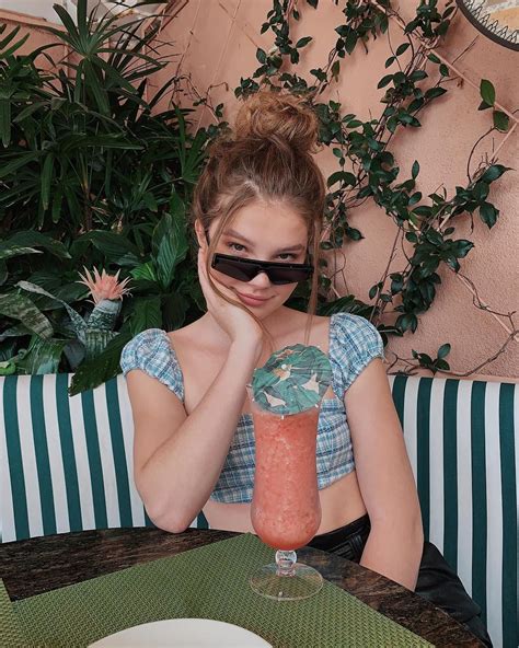Ellie Thumann On Instagram “at The End Of The Day This Smoothie Intimidates Me”