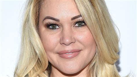 Did Shanna Moakler Just React To Travis Barkers Engagement To Kourtney