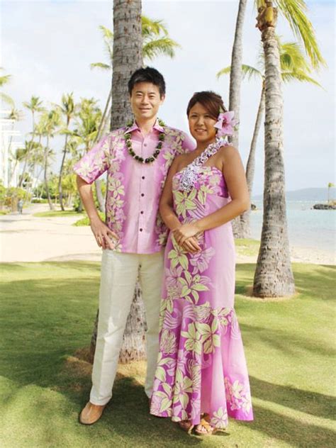 Matching Hawaiian Outfits For Couple Hawaiian Fashion Hawaiian