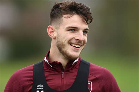 Man Utd ‘balk At West Hams £100million Valuation Of Declan Rice As Red