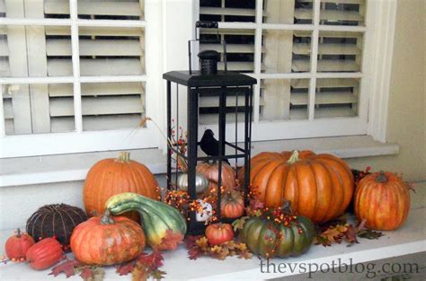 Outdoor Decor Using Pumpkins Gourds And Fall Foliage To Brighten Up