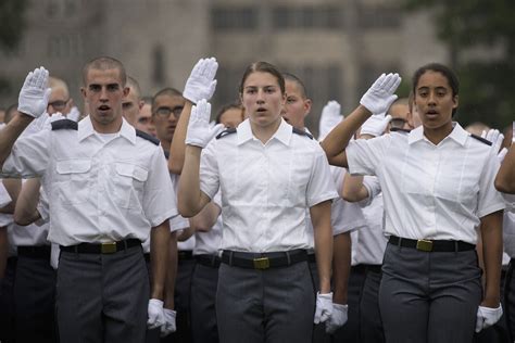 Pentagon Survey Military Sexual Assaults Have Increased 38 The Daily Caller