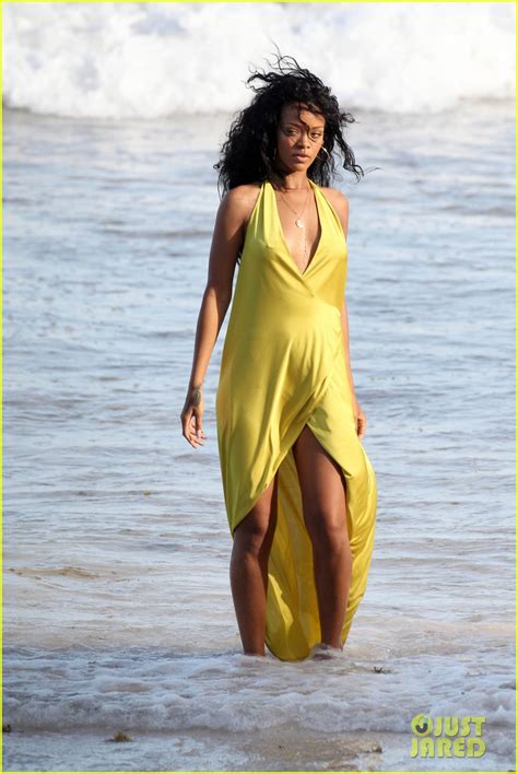 rihanna oprah s next chapter interview promo photo 2699598 rihanna pictures just jared
