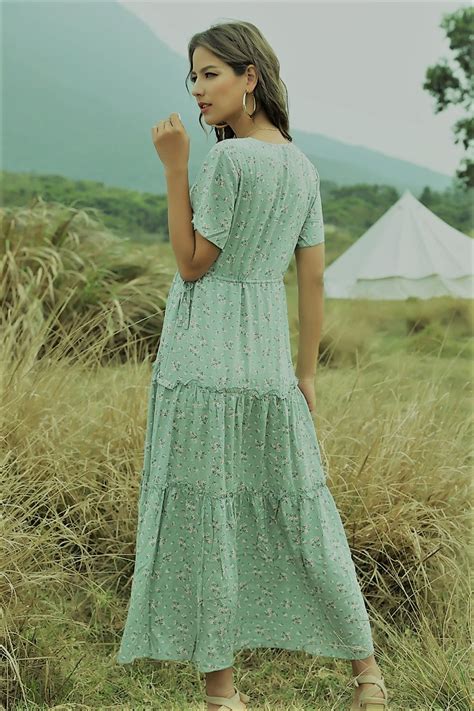 2020 Summer Beach Holiday Dress Women Casual Floral Print Gorgeous And Beautiful