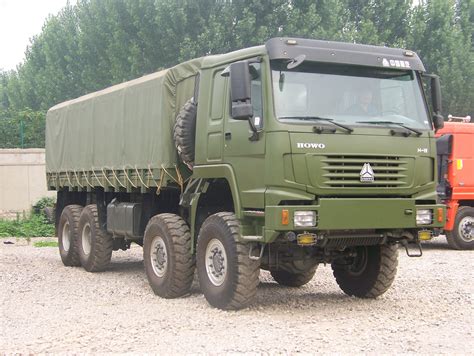 Military 8 X 8 290 371 336 420hp Heavy Cargo Trucks With Euro Iii