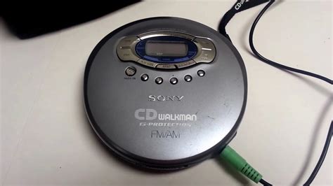 Sony D Fj61 Walkman Portable Cd Player Amfm Radio Silver Wcarrying