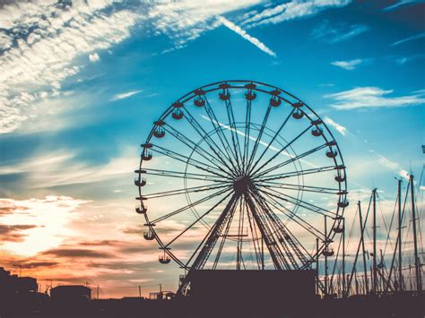 Desktop Wallpaper Ferris Wheel Sky Sunset Hd Image