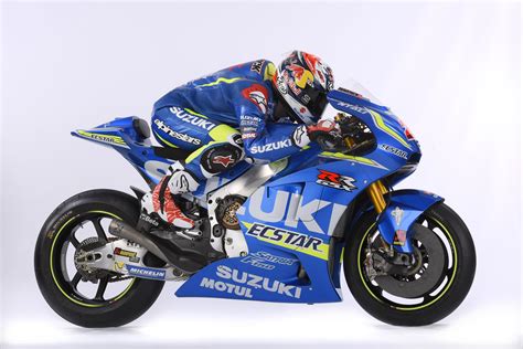 Tidak ada banyak perubahan yang ditunjukkan suzuki ecstar dalam peluncuran tim mereka untuk motogp 2021. Planet Japan Blog: Suzuki GSX-RR Team Suzuki Ecstar MotoGP ...