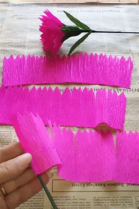 Diy How To Make A Flower Out Of Paper Napkin Paper Flowers Diy Paper