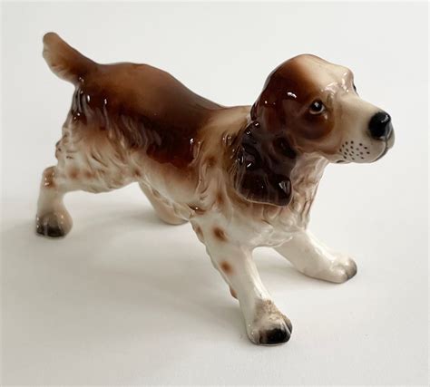Porcelain Hunting Dog Figurine Made In Japan Vintage Mid Century