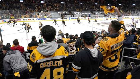 Heres The Boston Bruins Schedule For Nhl Playoff Series Against New