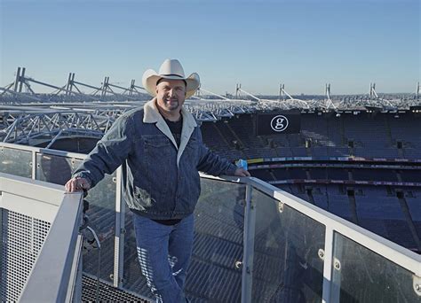 Garth Brooks In Dublin And Casts Doubt Over Five Night Run