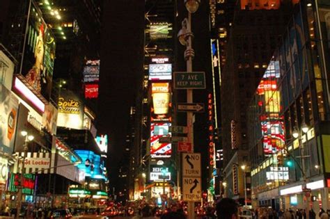 The holiday inn express manhattan times square is centrally located a short distance south of times square, and features cheap, reliable ny hotel rooms close to some of manhattan's most famous landmarks. Holiday Inn Express Manhattan Times Square South $145 ...