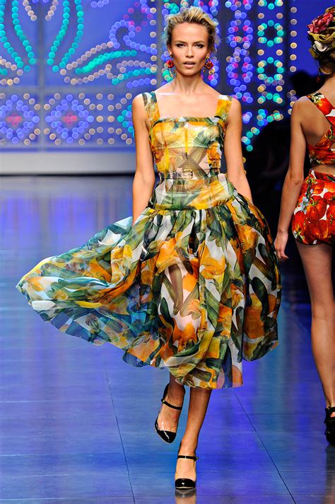 Jump to navigation jump to search. Dasha's fashion: Dolce & Gabbana spring-summer 2012