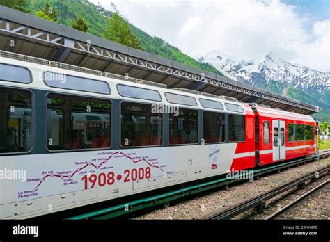 Mont Blanc Express Train At Hi Res Stock Photography And Images Alamy