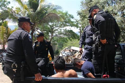 La dirección general de asuntos consulares y migratorios del ministerio de relaciones exteriores de guatemala. Policía Nacional Civil de Guatemala