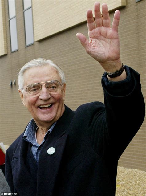 Former Vice President Walter Mondale Who Lost 1984 Presidential Election To Ronald Reagan Dies