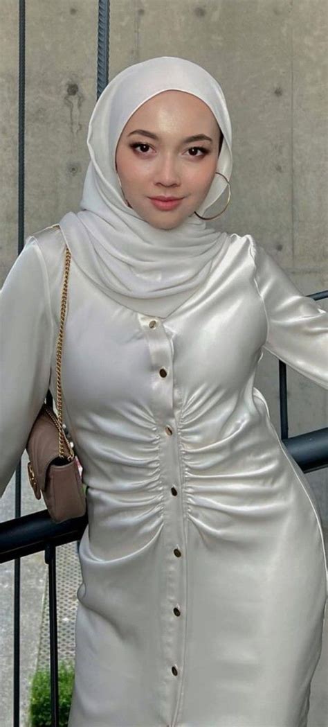 Pin By Azizi Kong On Pretty Muslimah Hijab Fashion Inspiration