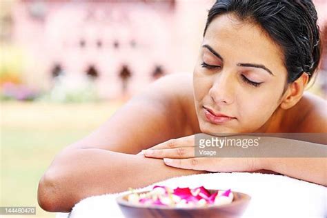 massage visage photos and premium high res pictures getty images