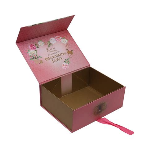 Collapsible Magnetic Closure T Box With Ribbon Paper T Box Rose