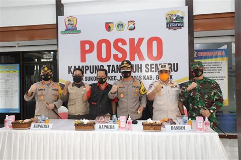Check spelling or type a new query. Jelang Penerapan Pembatasan Kegiatan Masyarakat, Kapolda ...