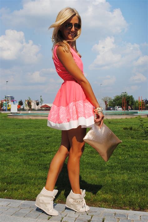 16 ways to wear the pretty little pink dress trends pretty designs