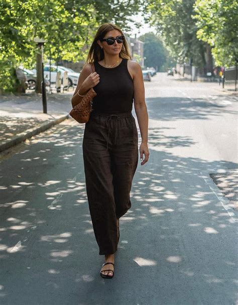 19 Elevated Brown Pants Outfit Ideas To Make You Love This Hue
