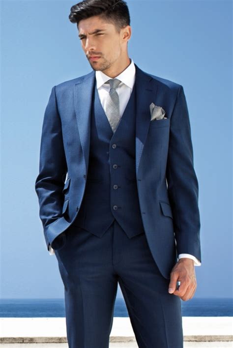 Offering splendid deals and exciting prices. Wedding Suit Hire Warwickshire - Daniel John Menswear ...