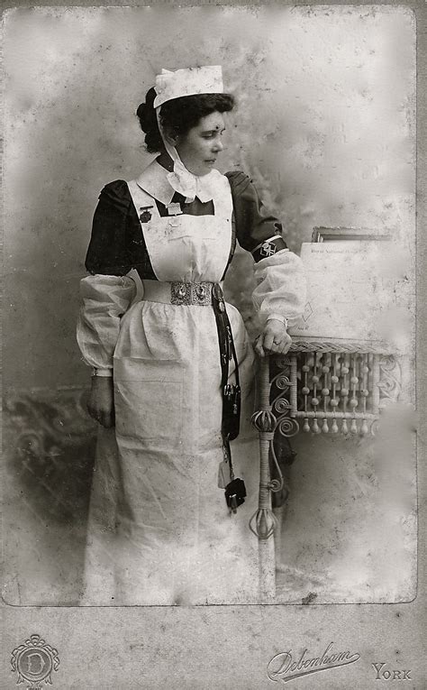 Unidentified Nurse York Circa 1901 Vintage Photos Women Edwardian Belt Vintage Nurse